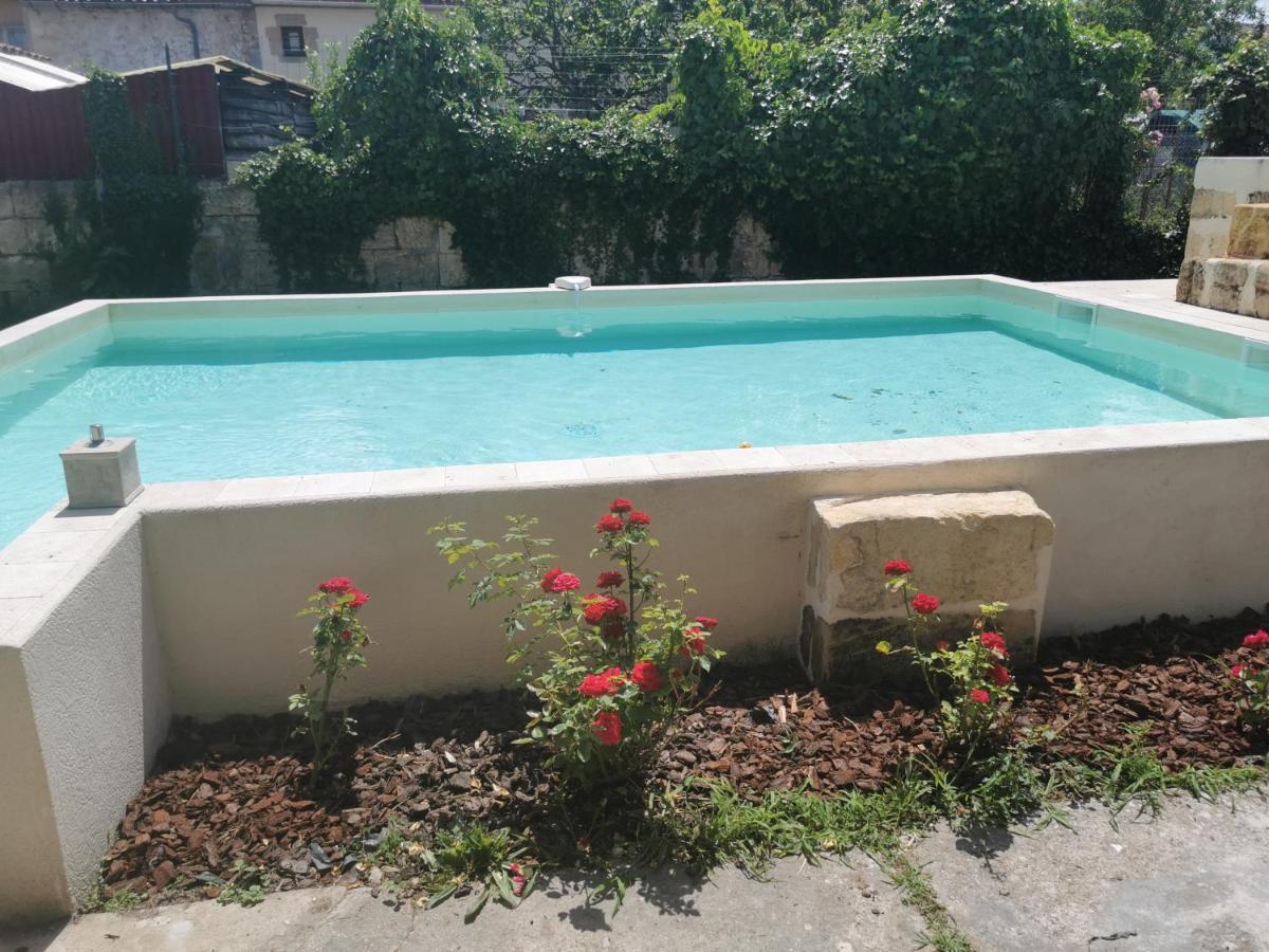 Jolie Villa Avec Piscine Dans Le St Emilionnais Sainte-Terre Exterior photo