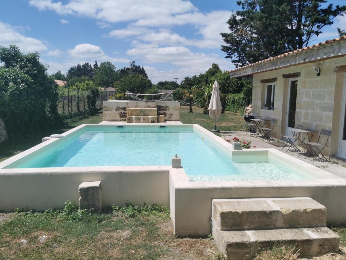 Jolie Villa Avec Piscine Dans Le St Emilionnais Sainte-Terre Exterior photo