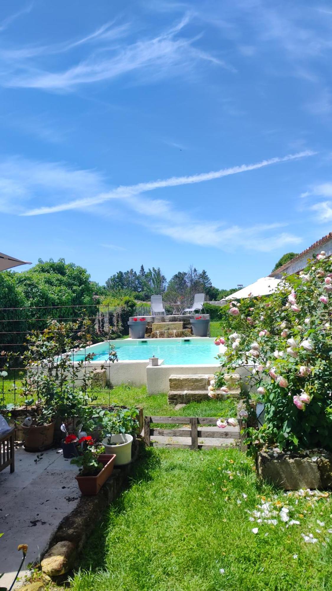 Jolie Villa Avec Piscine Dans Le St Emilionnais Sainte-Terre Exterior photo